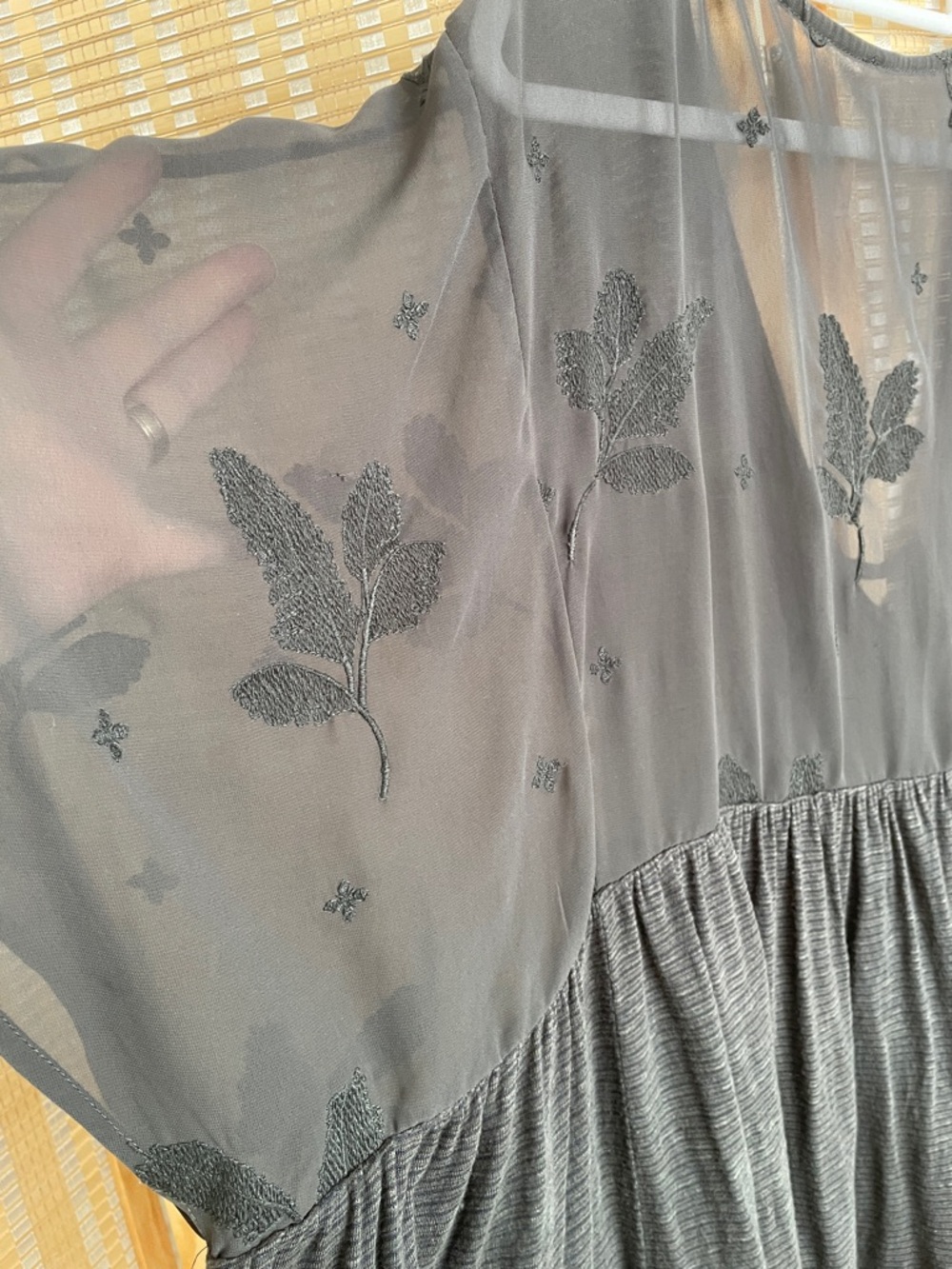 Boho V-Neck Flowy Womens Top in Charcoal Gray - Picture 14 of 15